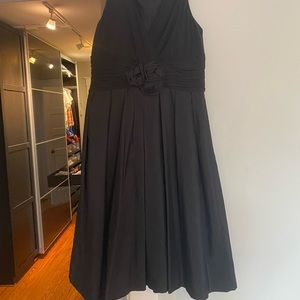 Jessica Howard Black Dress